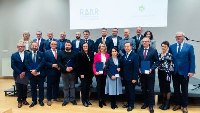 podpisanie porozumienia ws. rozproszonego inkubatora dla małych i średnich firm z Ukrainy